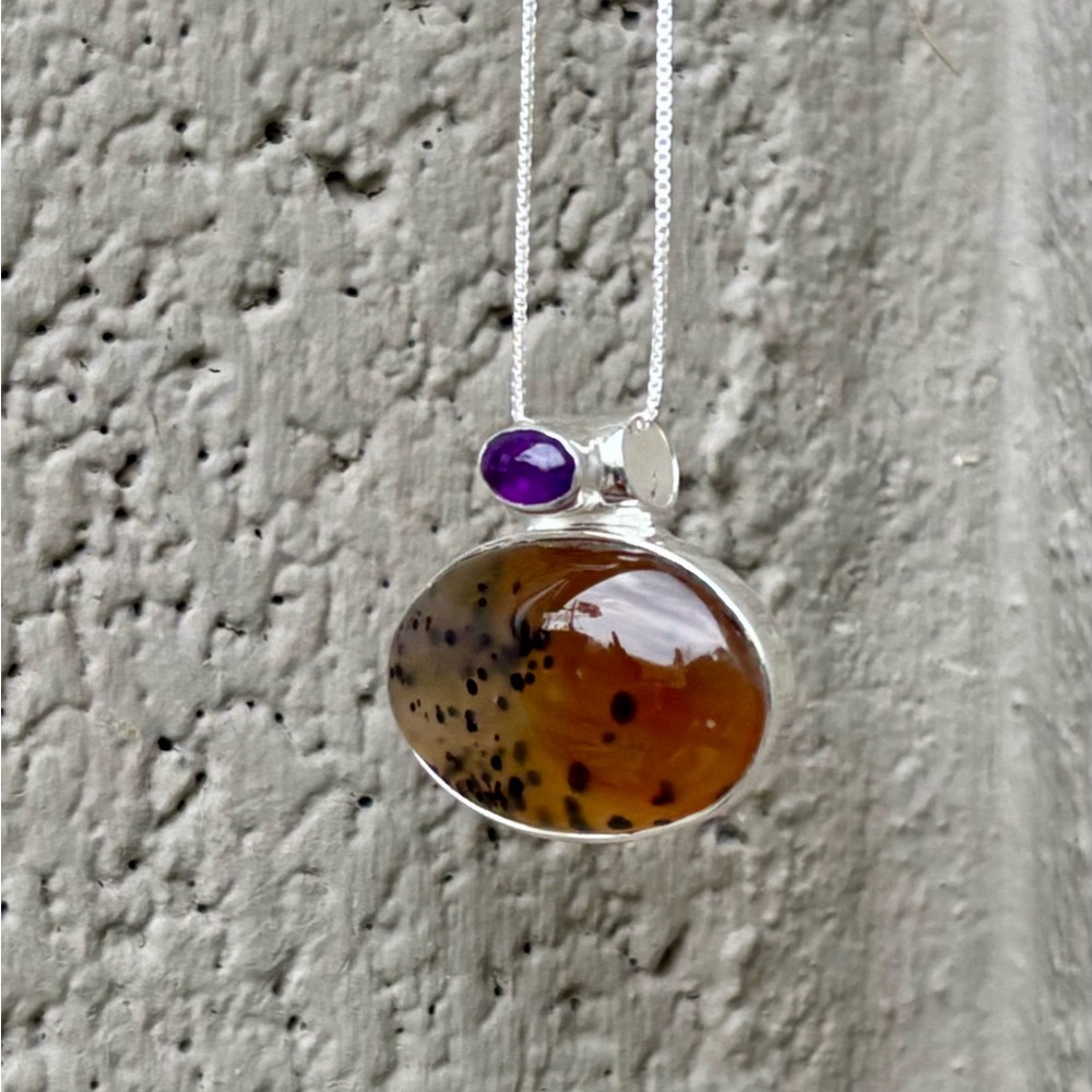Montana Agate & Amethyst Necklace - Picture 12 of 13